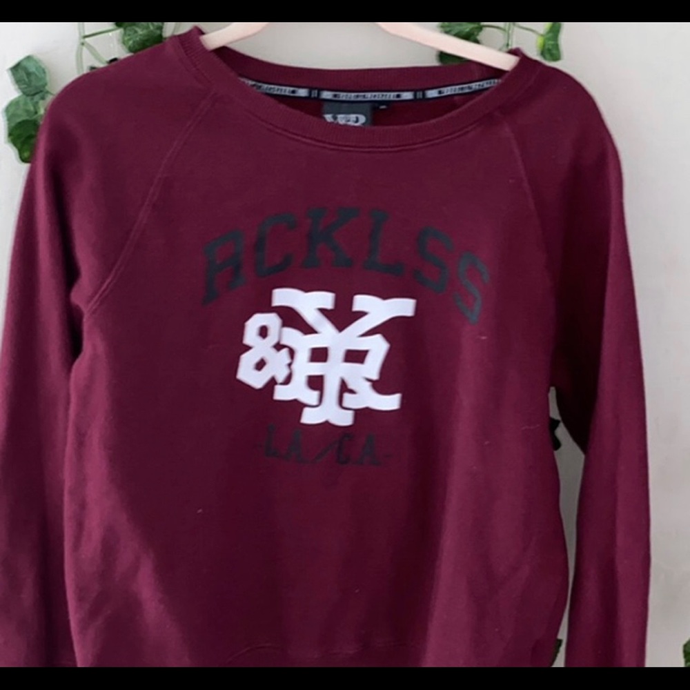 sweatshirt